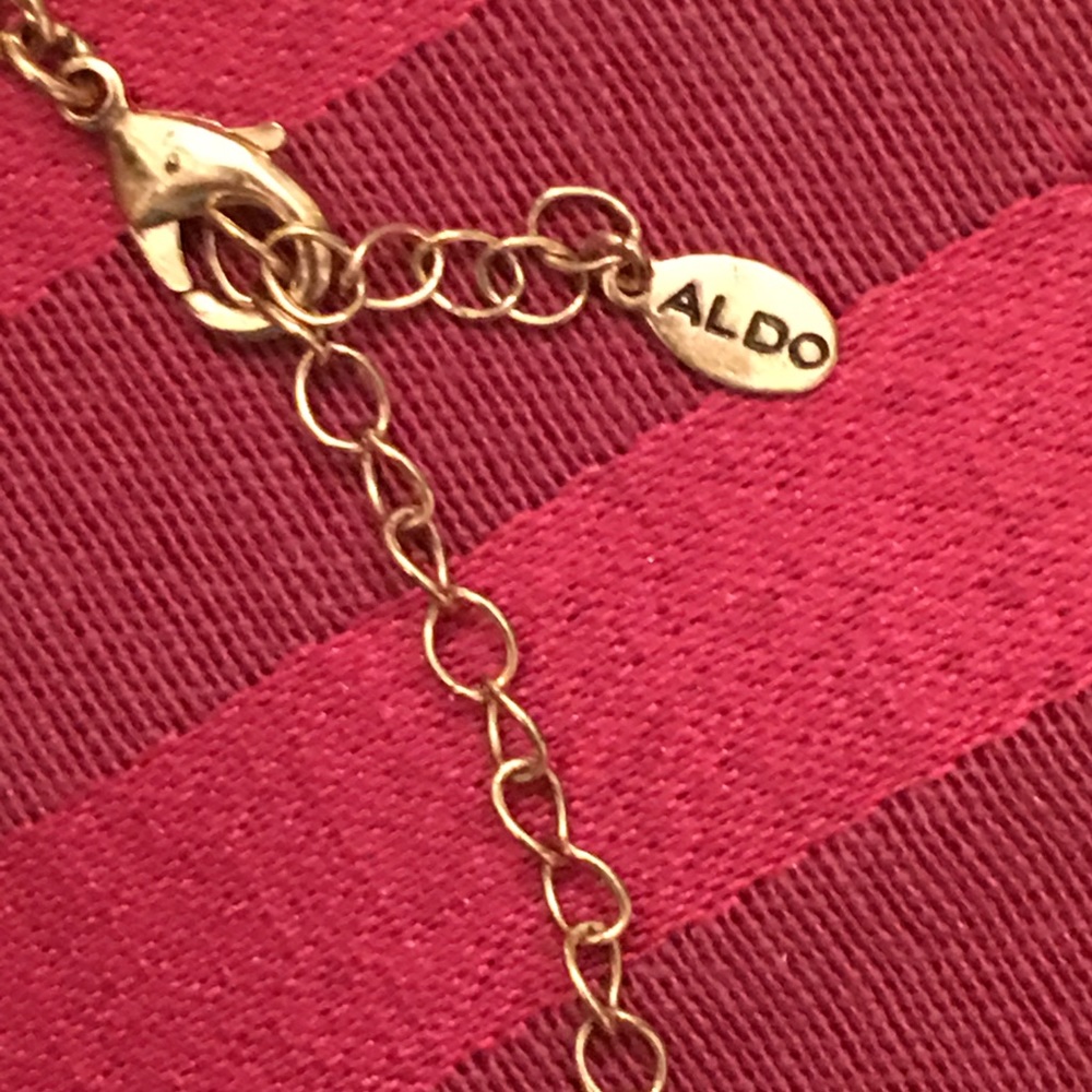 Aldo Statement Necklace - Picture 2 of 4